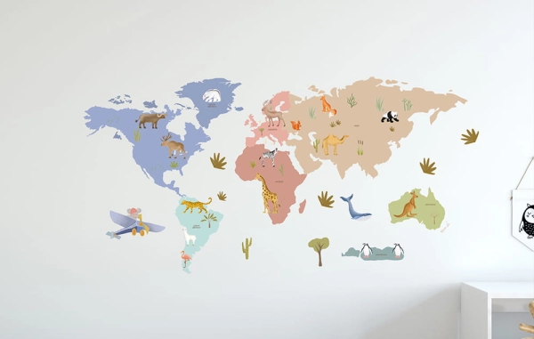 naklejka mapa-naklejka scienna do pokoju dziecka-mapa-naklejka ze zwierzetami swiata-naklejka do pokoju dziecka-oddalenie.pl